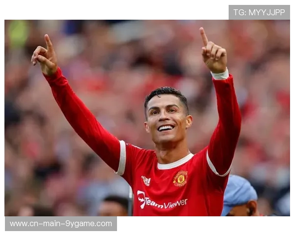 C罗对曼联怒批再起舆论风暴，英媒持续追踪