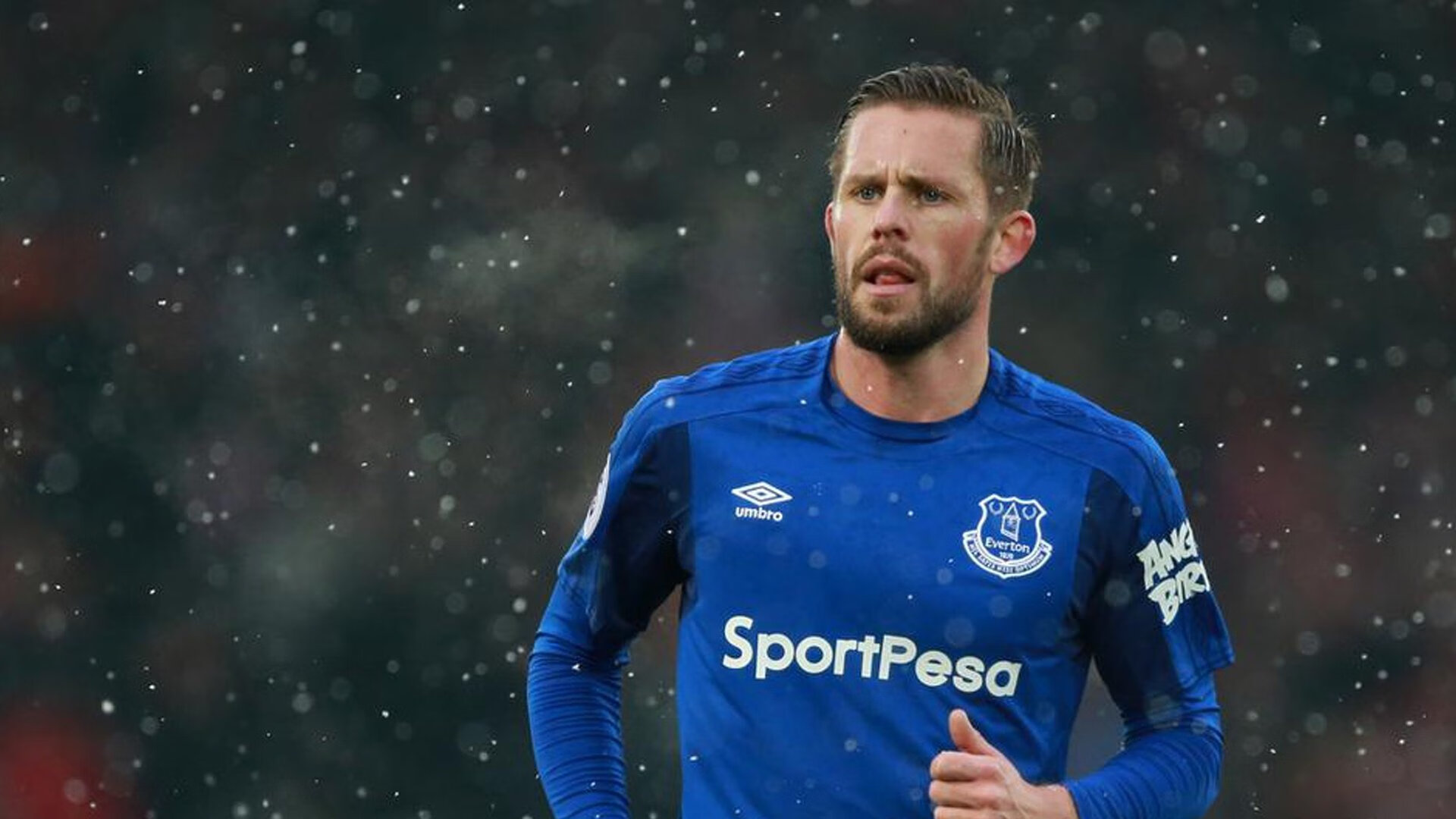 慢节奏下防守轮转是否更能体现团队默契,防守横向移动慢怎么练